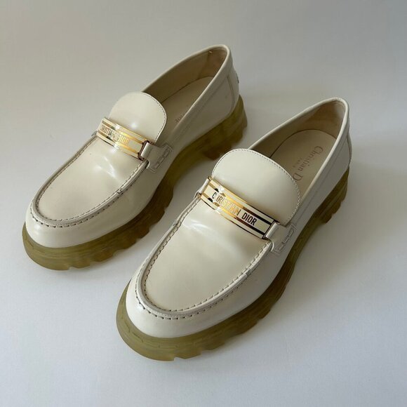 CHRISTIAN DIOR WHITE LEATHER LOAFERS - Picture 1 of 13